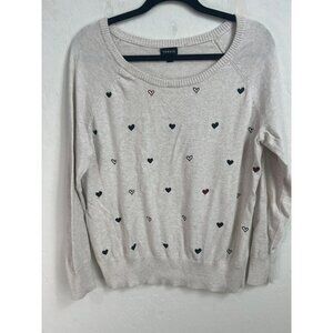 Torrid 00 (US 10) Heart Valentine's Day Sweater Oatmeal with Red and Black Heart